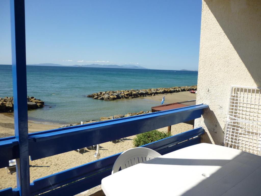 Baia Etrusca Resort 2*